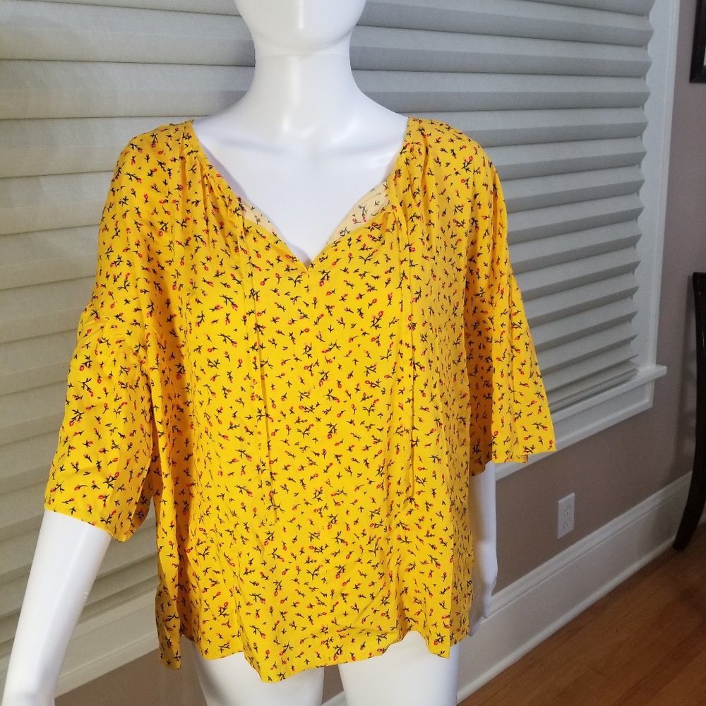 Levi's Top